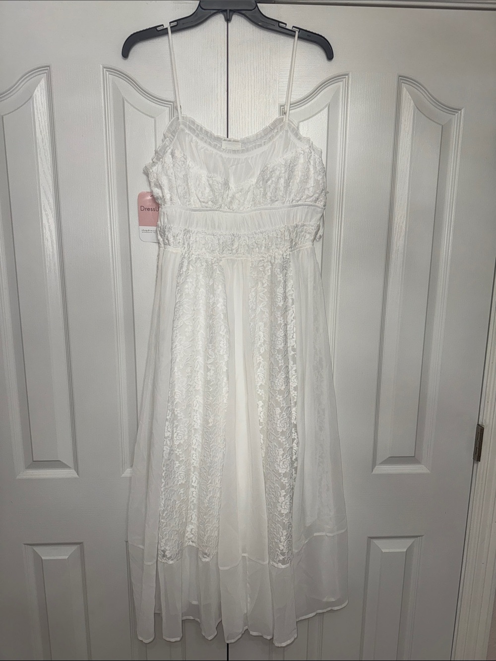 Women’s White Lace Overlay Spaghetti-Strap Dress